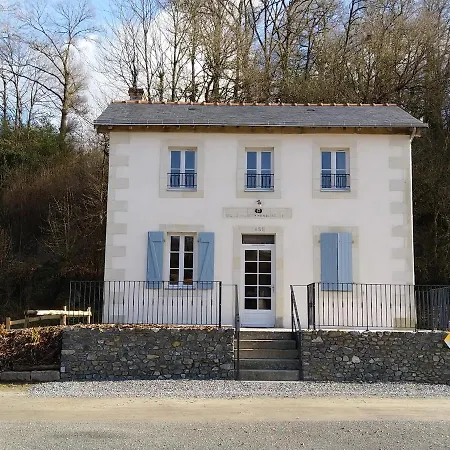 La Fourmondiere Superieure, Maison Eclusiere Montflours Exterior photo